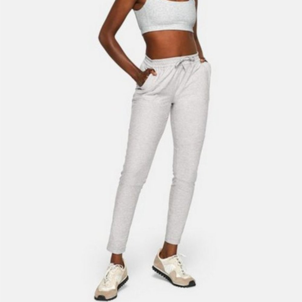 Outdoor Voices Cloudknit Joggers Running Woman Sweats Fog Gray O24